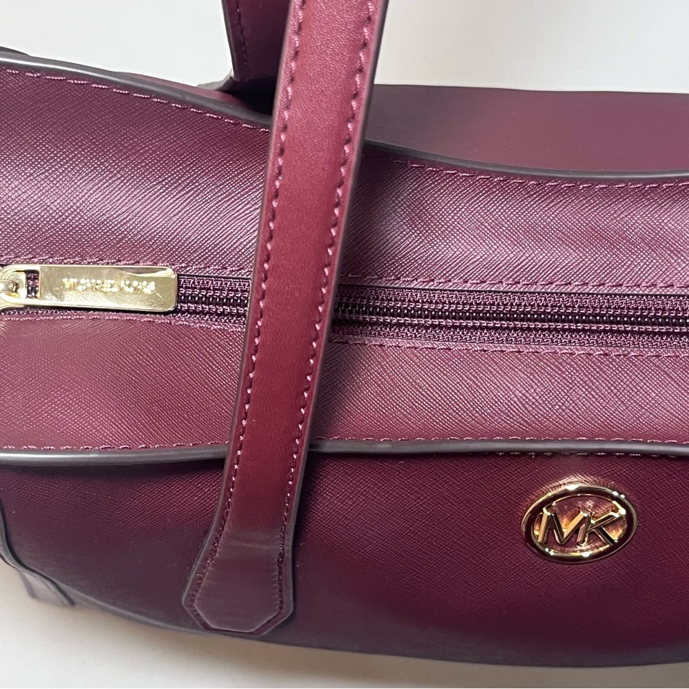 Michael Kors Leida Large Tote Bag in Oxblood NWT - Picture 10 of 12